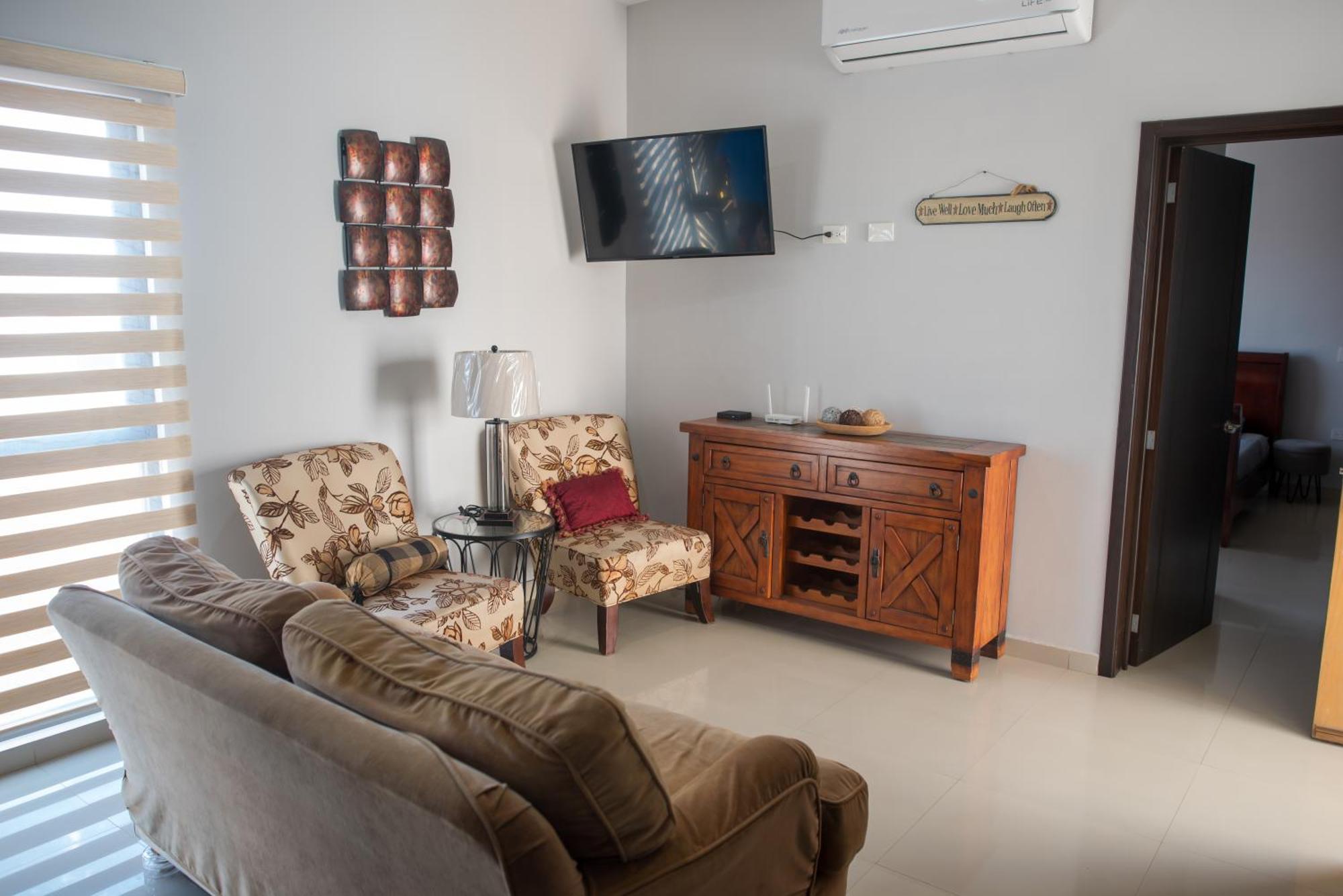 2Br/2Ba Condo 1 Block To Ocean! - Unit #5 Mazatlán Zewnętrze zdjęcie