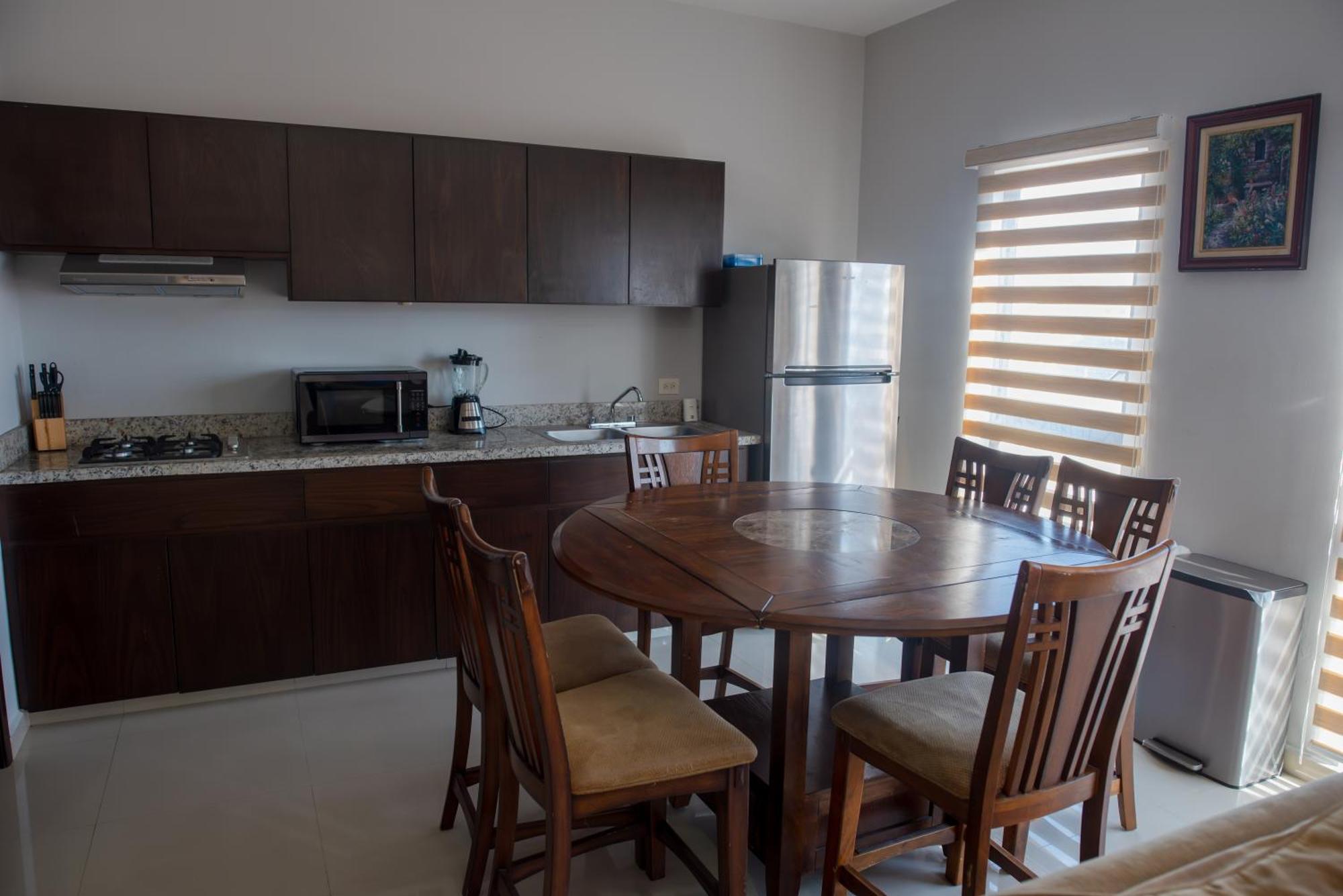 2Br/2Ba Condo 1 Block To Ocean! - Unit #5 Mazatlán Zewnętrze zdjęcie
